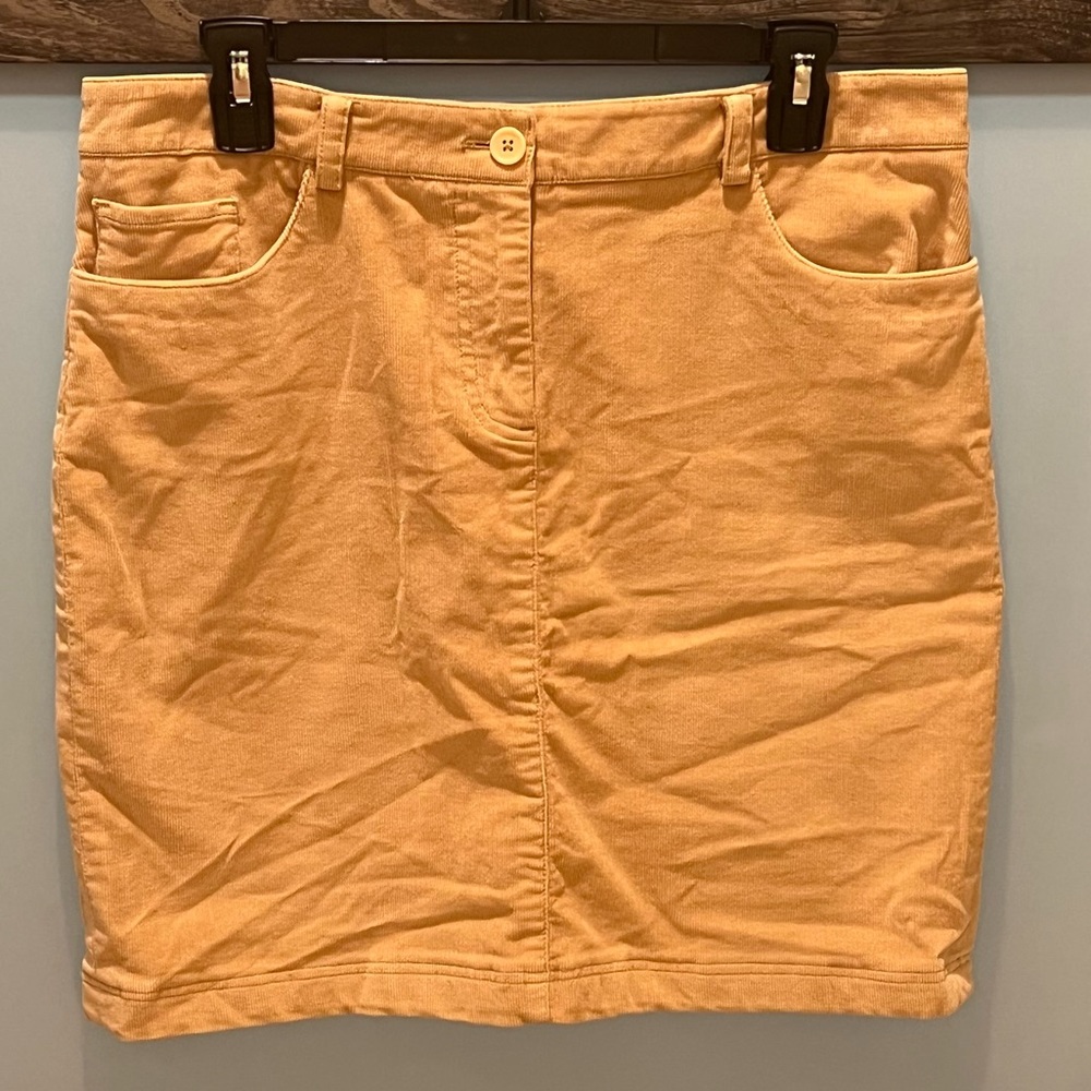 Brooks Brothers 346 Tan Corduroy Mini Skirt Size 10